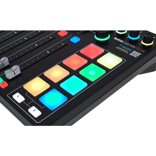 Rode Rodecaster Pro II Mic Bundle1